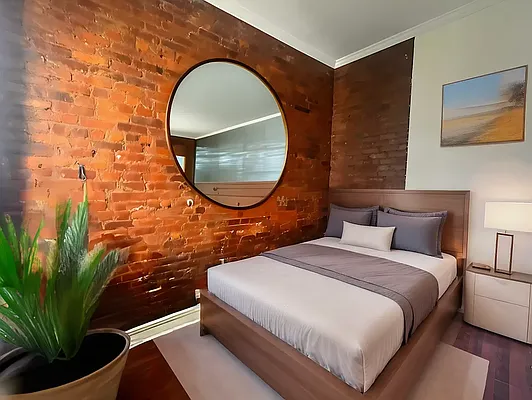 Rented by Kahen Properties | media 3