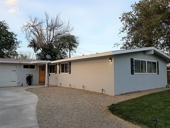 2 car concrete driveway