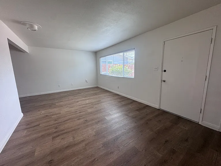 563 Emory St #563 — Photo 18