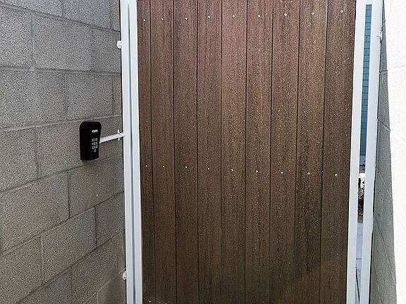 5th image of 1138 E Devonshire Ave #D4