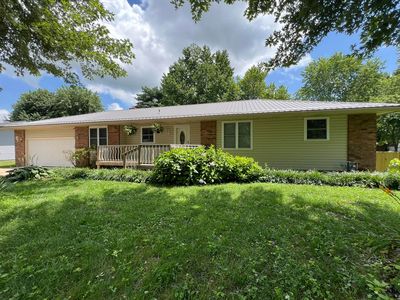 1102 Sunset Drive, Mountain Grove, MO, 65711