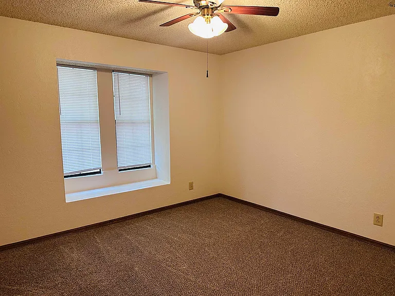 2937 McGaha Ave — Photo 11