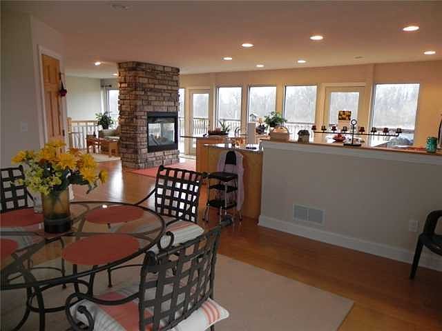 1st image of 89 Zellers Ln