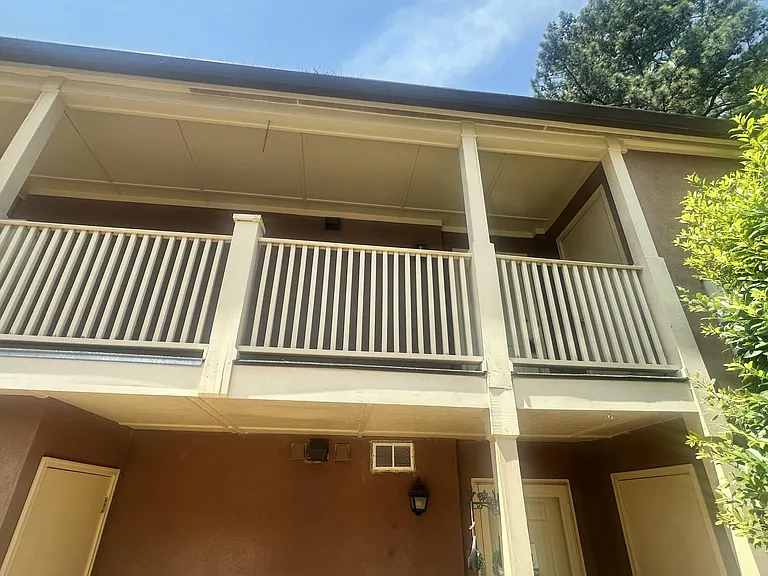 1112 Colony Place Dr — Photo 2