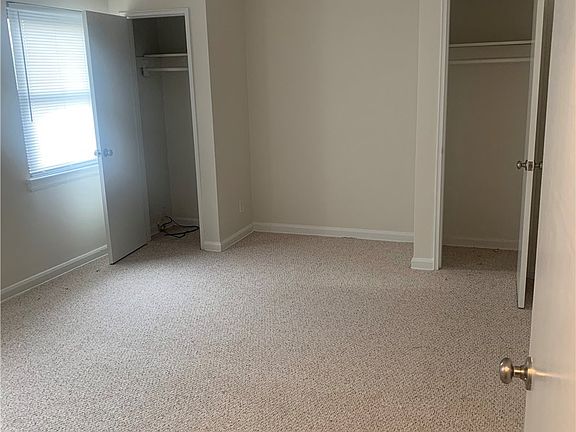 4th image of 25714 Hillside Ave #2