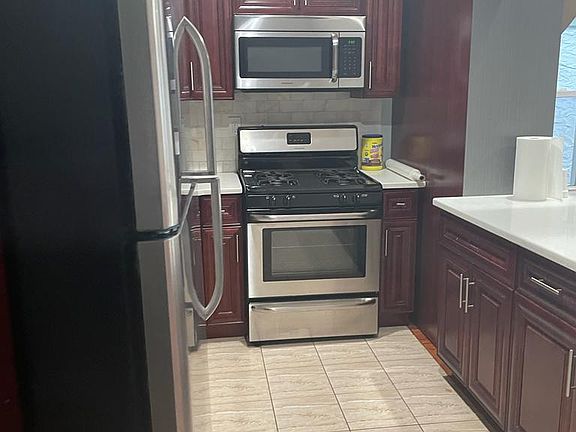 5th image of 91-46 193rd St #2R