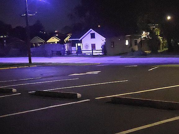 4th image of 2220 Bender Ave