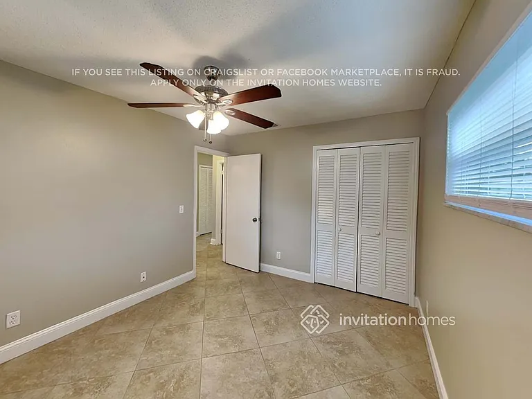 2520 Eastbrook Blvd — Photo 12