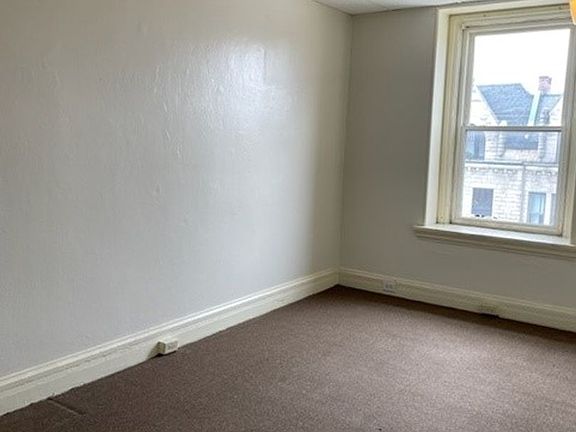 2nd image of 815 N 2nd St APT 3