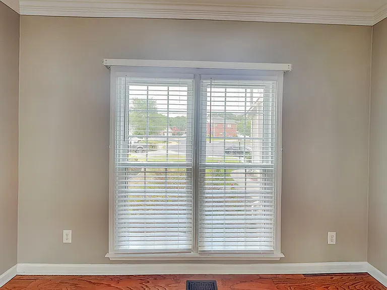 2639 Hooch Ct — Photo 4