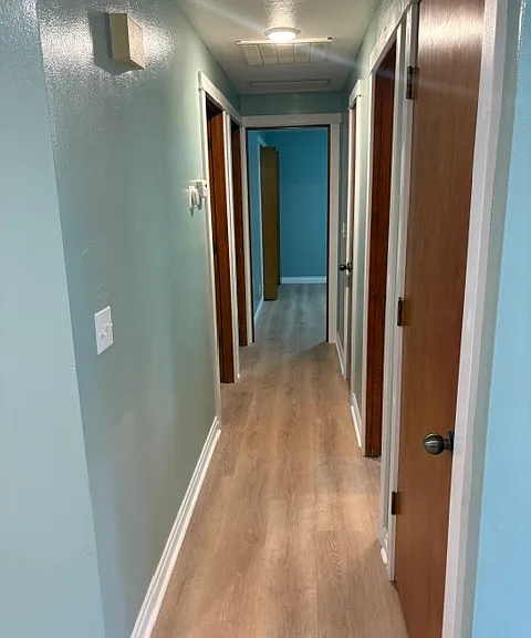 878 NE Thomas Ct — Photo 13