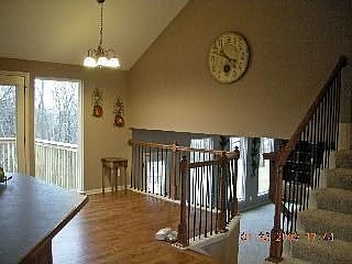 4th image of 8415 N Elmwood Ave