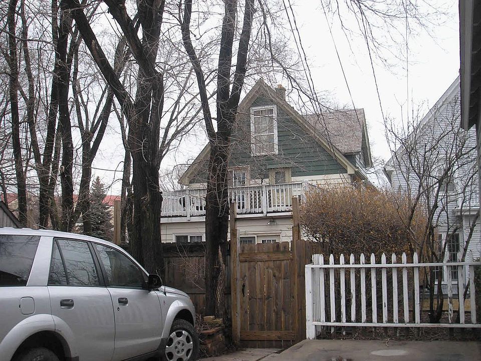 2nd image of 2129 E Bennett Ave