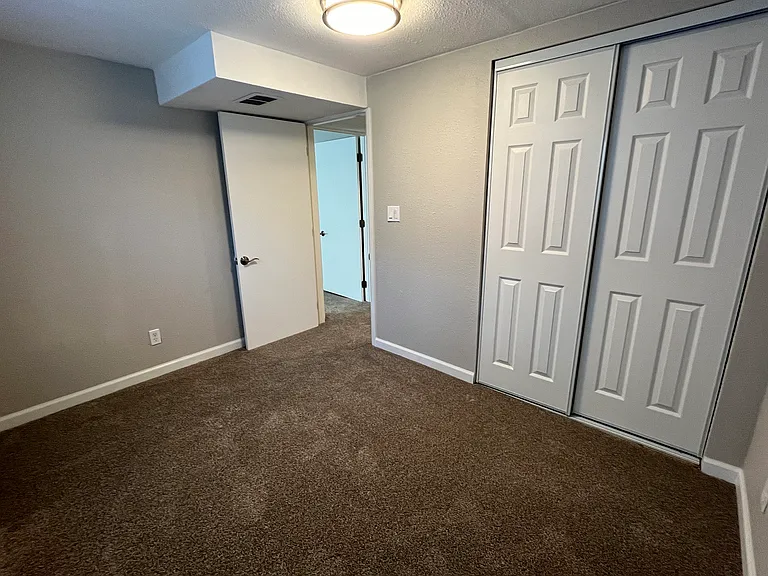 1488 S Bahama St — Photo 17