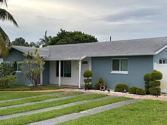 2nd image of 903 NW 6th Ave