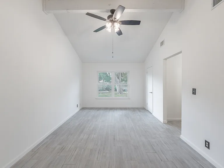 6822 Rivulet — Photo 14