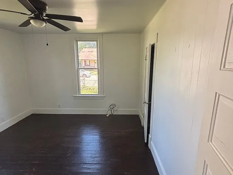 2159 N Main Ave — Photo 9