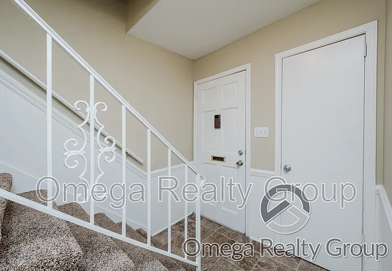 2274 Chapel Hill Rd — Photo 2