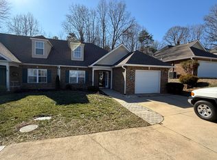 1826 Cottage Dr, Greeneville, TN 37745