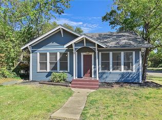 410 E Pease St, Bryan, TX 77803