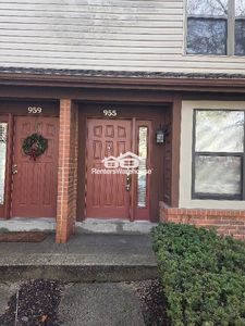 955 Quail Meadows Ct #C, Chesterfield, MO, 63017