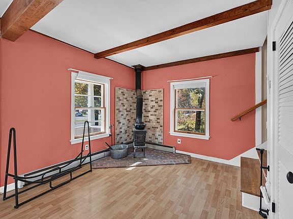 4th image of 604 Alfred Street
