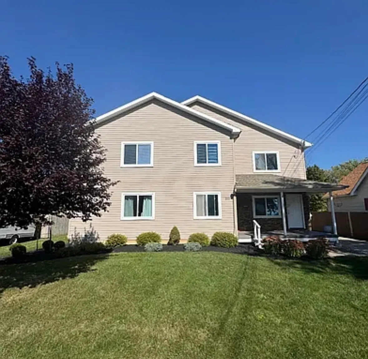 103 Sawyer Ave — Photo 1