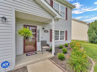 103 Northern Ct, Mount Hope, WV 25880