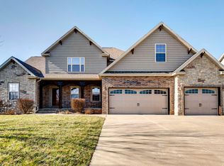 1341 N Vintage Ave, Republic, MO 65738