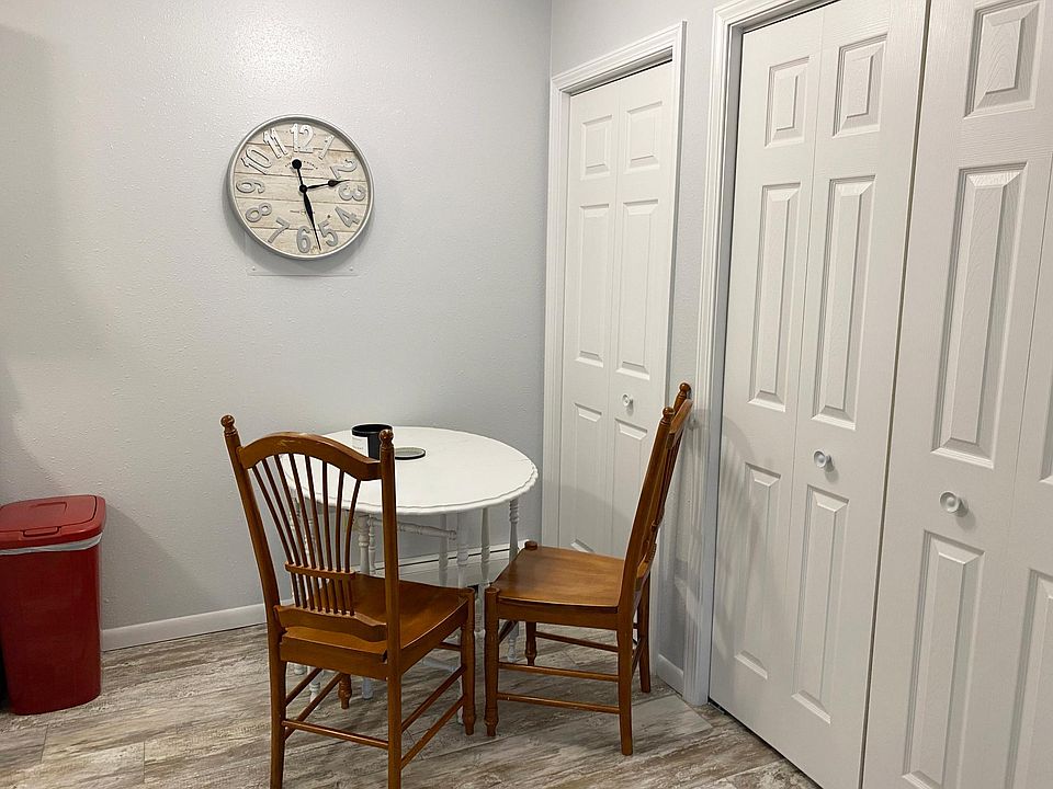 Park Apartments 1811 1811 6th Ave SW Jamestown ND Zillow