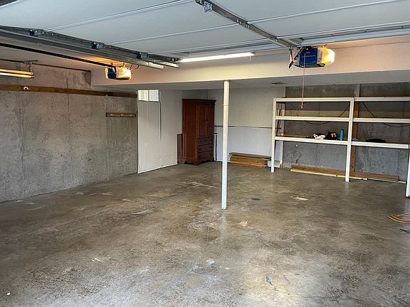 5th image of 1538 NE Stonewood Dr