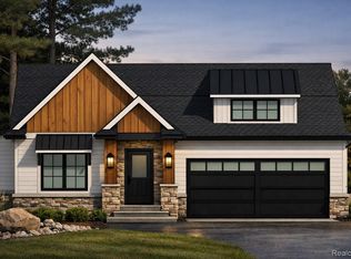 8830 Northern Ave, Plymouth, MI 48170