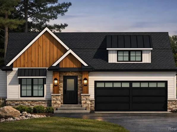 8830 Northern Ave, Plymouth, MI 48170