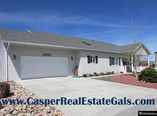 1510 Falcon Crest Blvd, Casper, WY 82601
