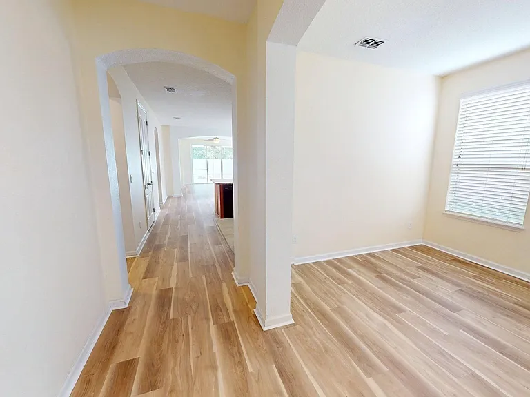 15707 Lexington Park Blvd — Photo 19