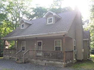 97 Midway Dr, Jim Thorpe, PA 18229