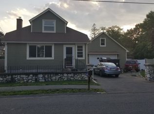 11 Simonds St, Ludlow, MA 01056