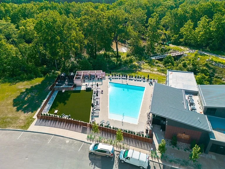 Quarry Trails Pool & Clubhouse