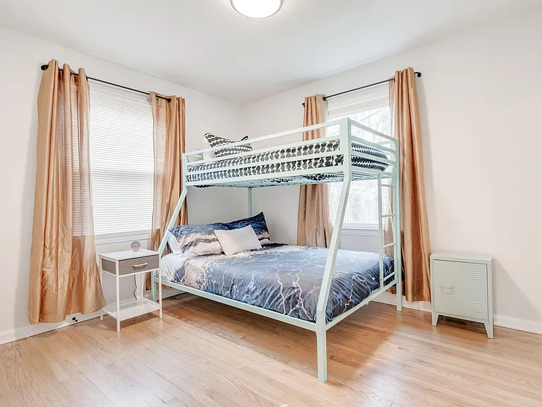 Bedroom #2