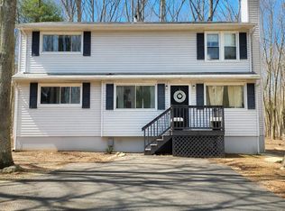 204 Gold Key Rd, Milford, PA 18337