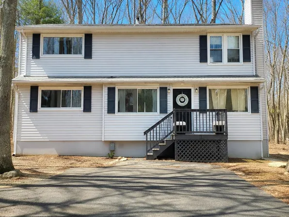 204 Gold Key Rd, Milford, PA 18337
