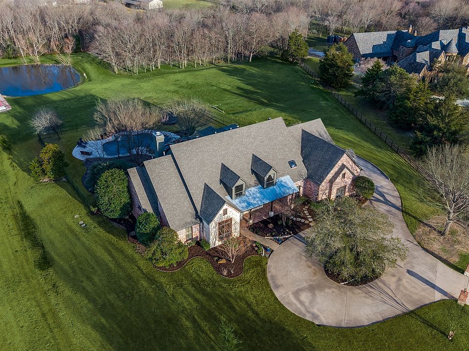 1st image of 1220 Winding Creek Rd