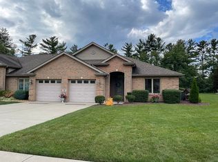 650 Westminster Dr, North Huntingdon, PA 15642