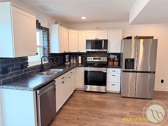 5th image of 13787 Broadview East Rd Unit 3