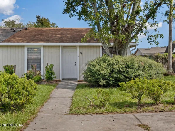 2668 SUNRISE VILLAGE Drive #B, Orange Park, FL 32065