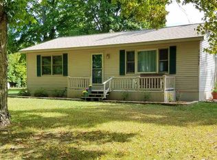 11337 Riley Rd, Interlochen, MI 49643