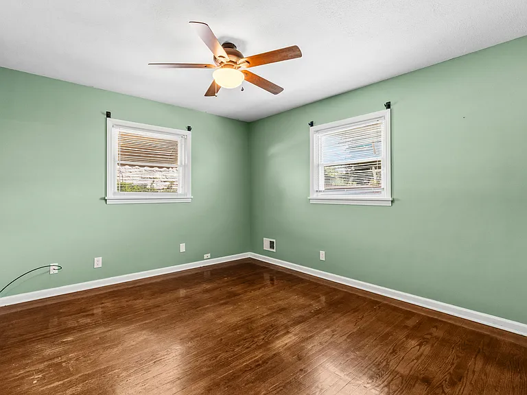 4415 Mann Ave — Photo 27