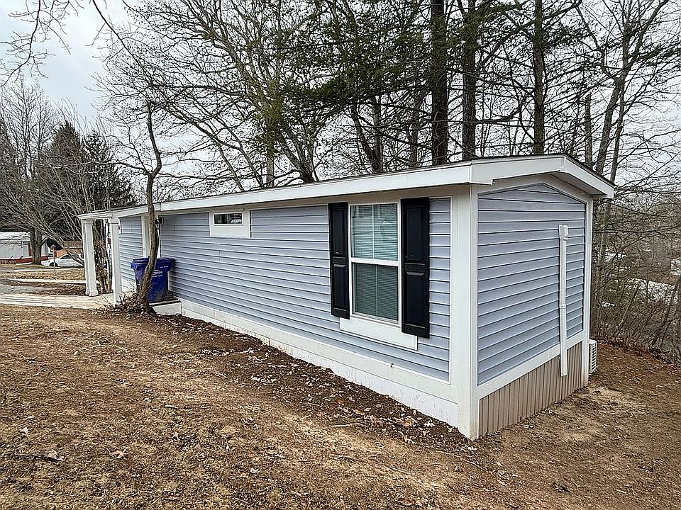 1st image of 205 Maddy Dr