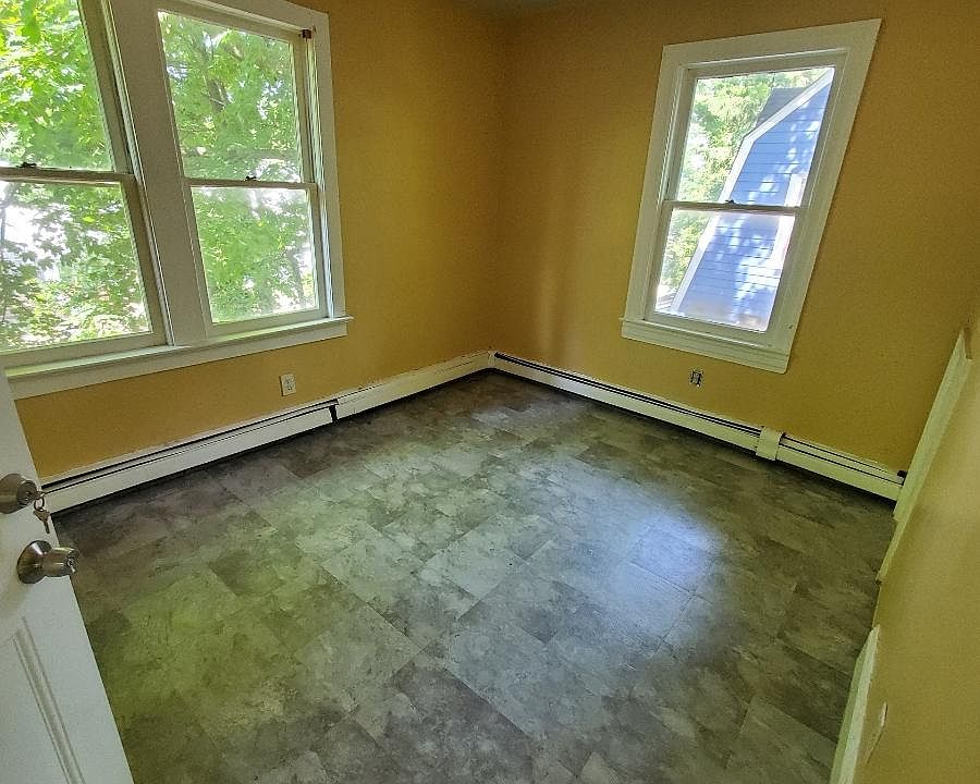 2nd image of 800 Edgewood Ave APT 2B