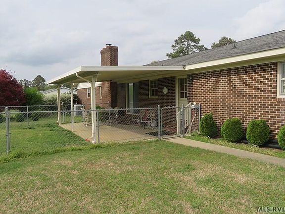 5th image of 110 Western Dr